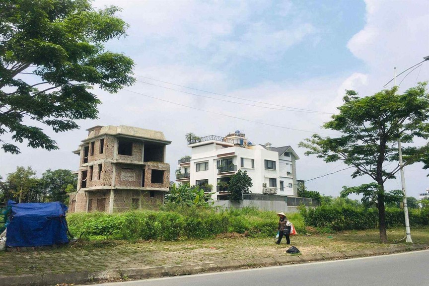 Thị trường đất nền tăng sức nóng những ngày cận Tết- Ảnh 1. Thị trường đất nền tăng sức nóng những ngày cận Tết- Ảnh 1.