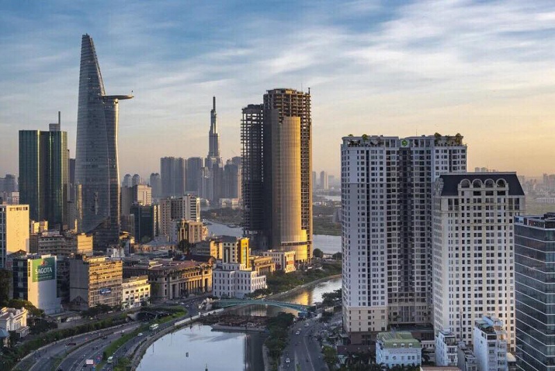 TP HCM sẽ thiếu vắng căn hộ phân khúc tầm trung năm 2024- Ảnh 1. TP HCM sẽ thiếu vắng căn hộ phân khúc tầm trung năm 2024- Ảnh 1.
