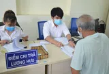 Tuổi già vẫn phải vất vả mưu sinh vì không có lương hưu