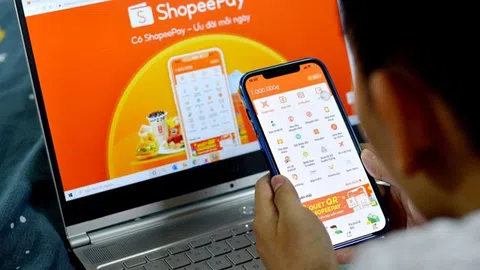 Shopee bị người bán hàng tố chiếm dụng vốn bất hợp lý