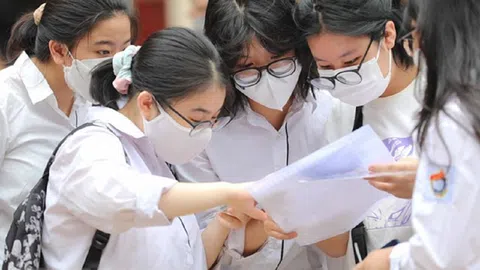 Hà Nội huy động giáo viên ngoài công lập coi thi tốt nghiệp THPT năm 2024