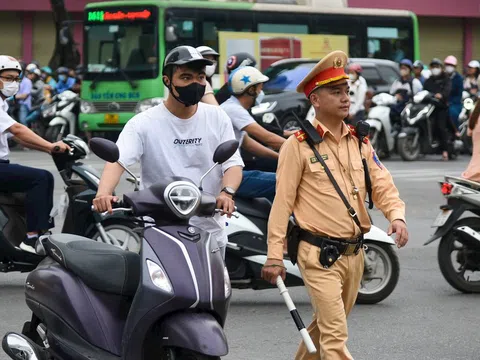 Tăng cường phạt nguội xe máy vi phạm để kéo giảm tai nạn giao thông