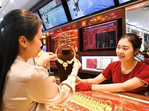 Xuất hóa đơn điện tử khi mua bán vàng: Nhiều nơi muốn có phải...chờ