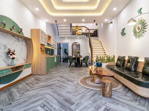 Căn nhà có 3 giếng trời đón nắng, gió tự nhiên