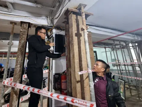 Chung cư mini bị nứt cột bê tông, 60 hộ dân di dời khẩn cấp